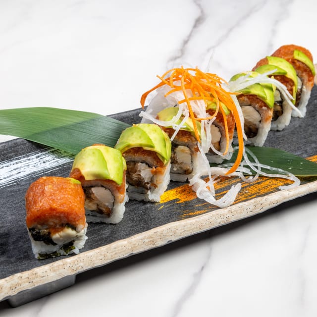 Salmon Roll.